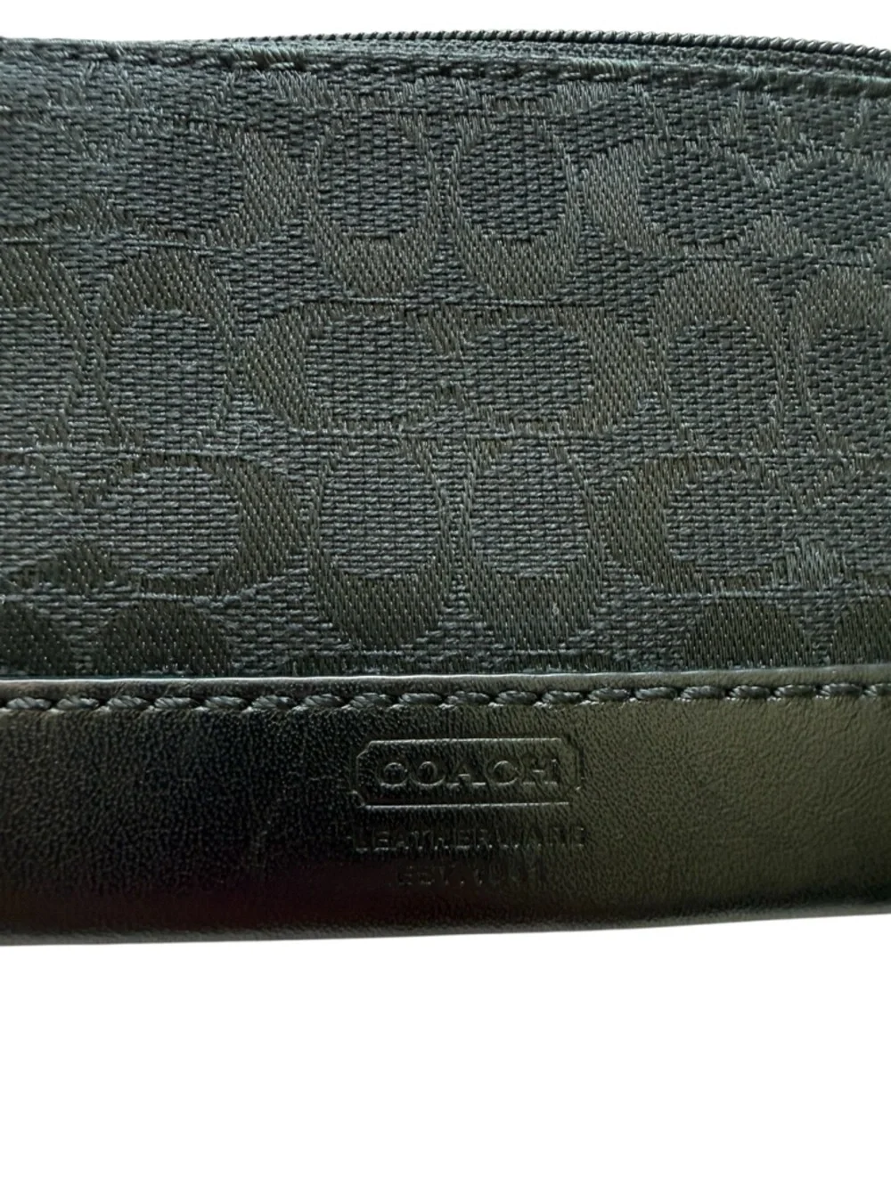 Coach Black Signature Jacquard ID case - Picture 4 of 5